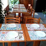 Cafisu 3*