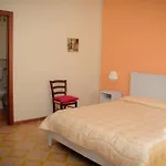 לינה וארוחת בוקר Cafisu