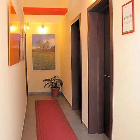 B&B Cafisu 3*